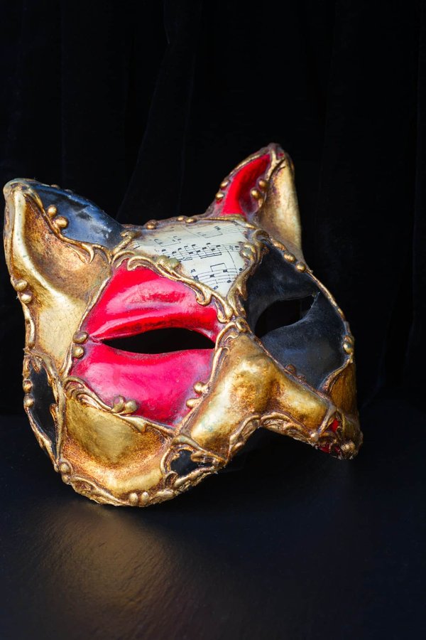 Quels sont les avantages des masques à base de charbon actif pour la peau et comment les préparer?